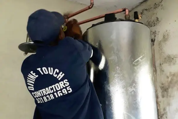 Divine Touch plumber connecting a new geyser